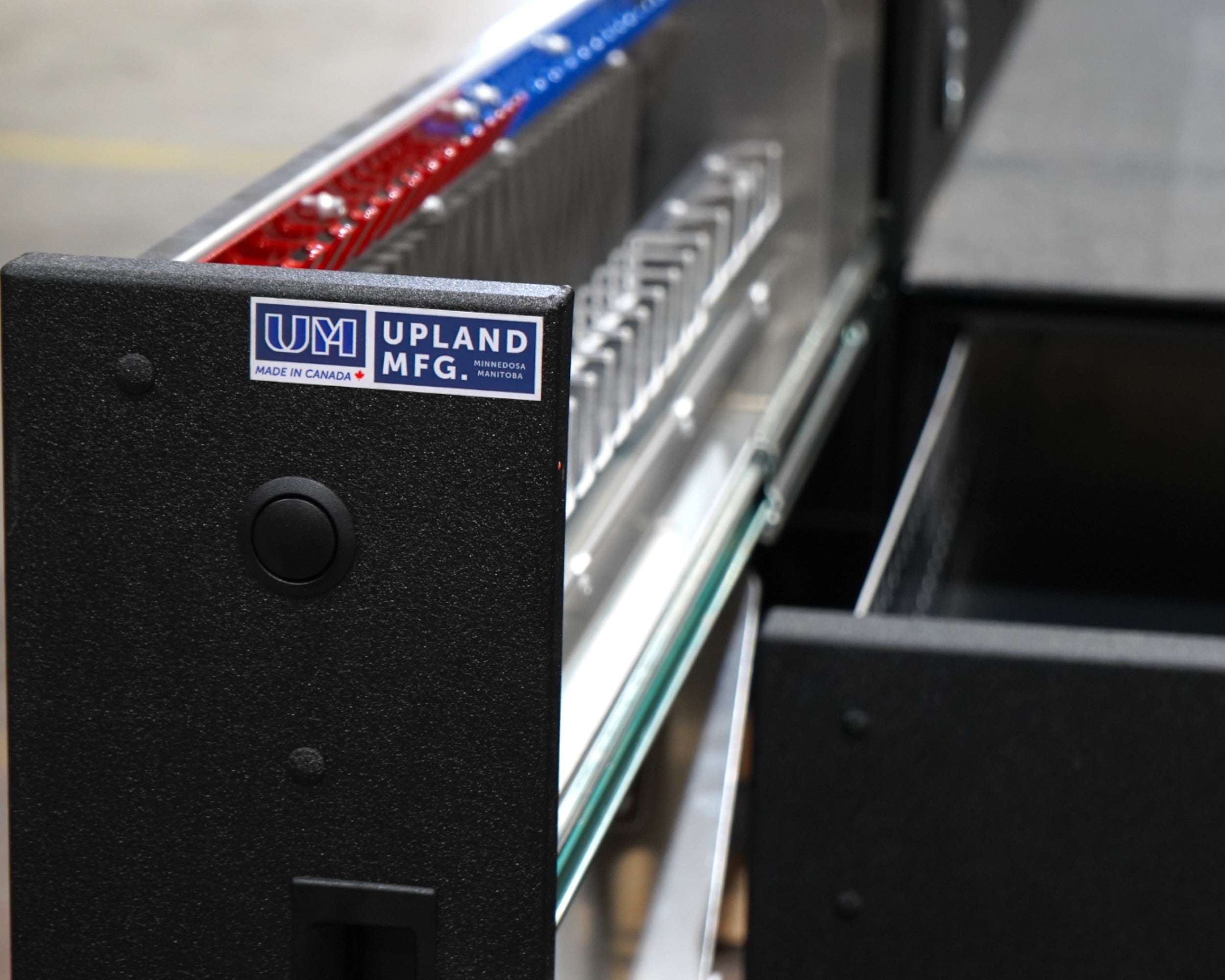 Complete Truck Bed Toolbox