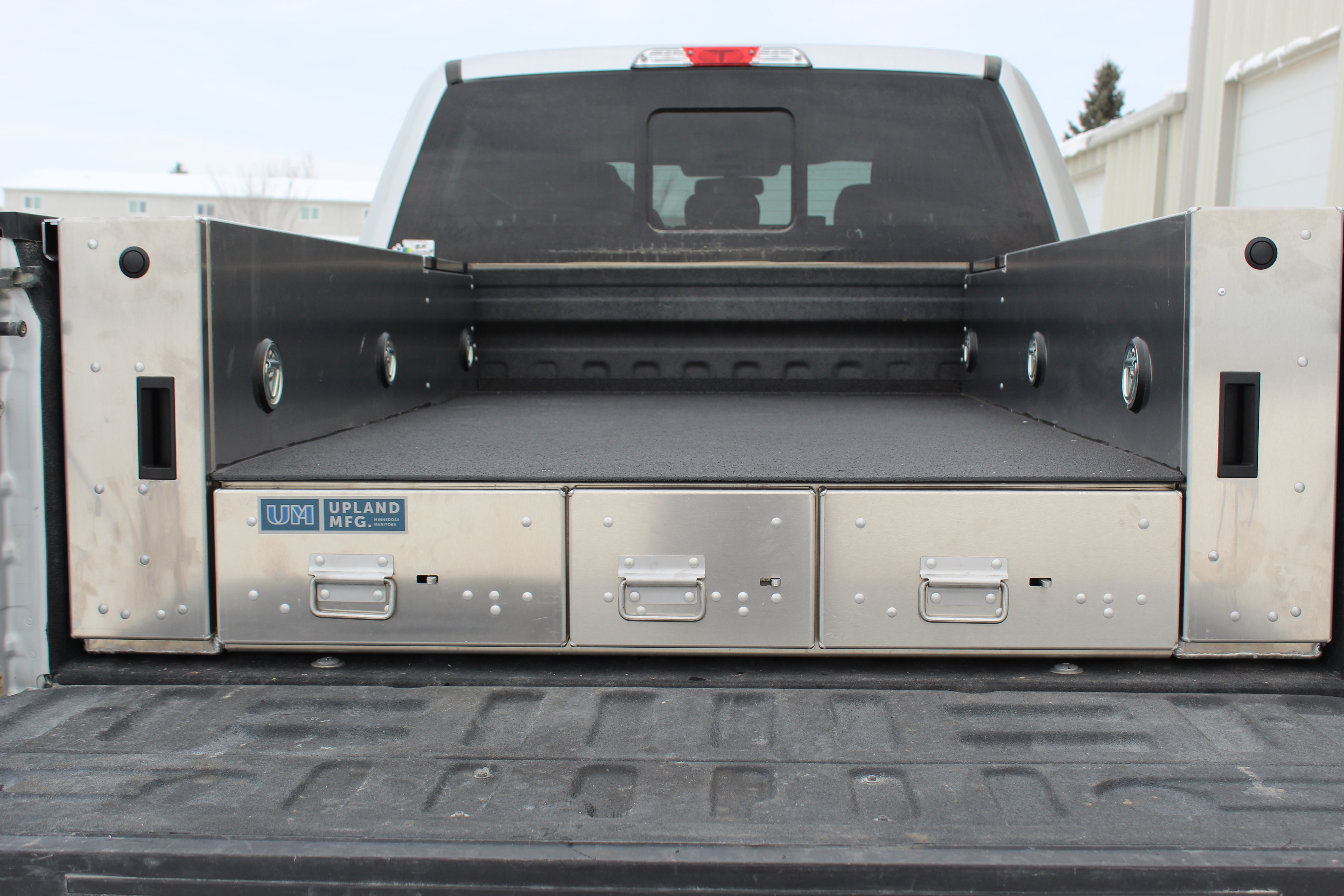 Complete Truck Bed Toolbox