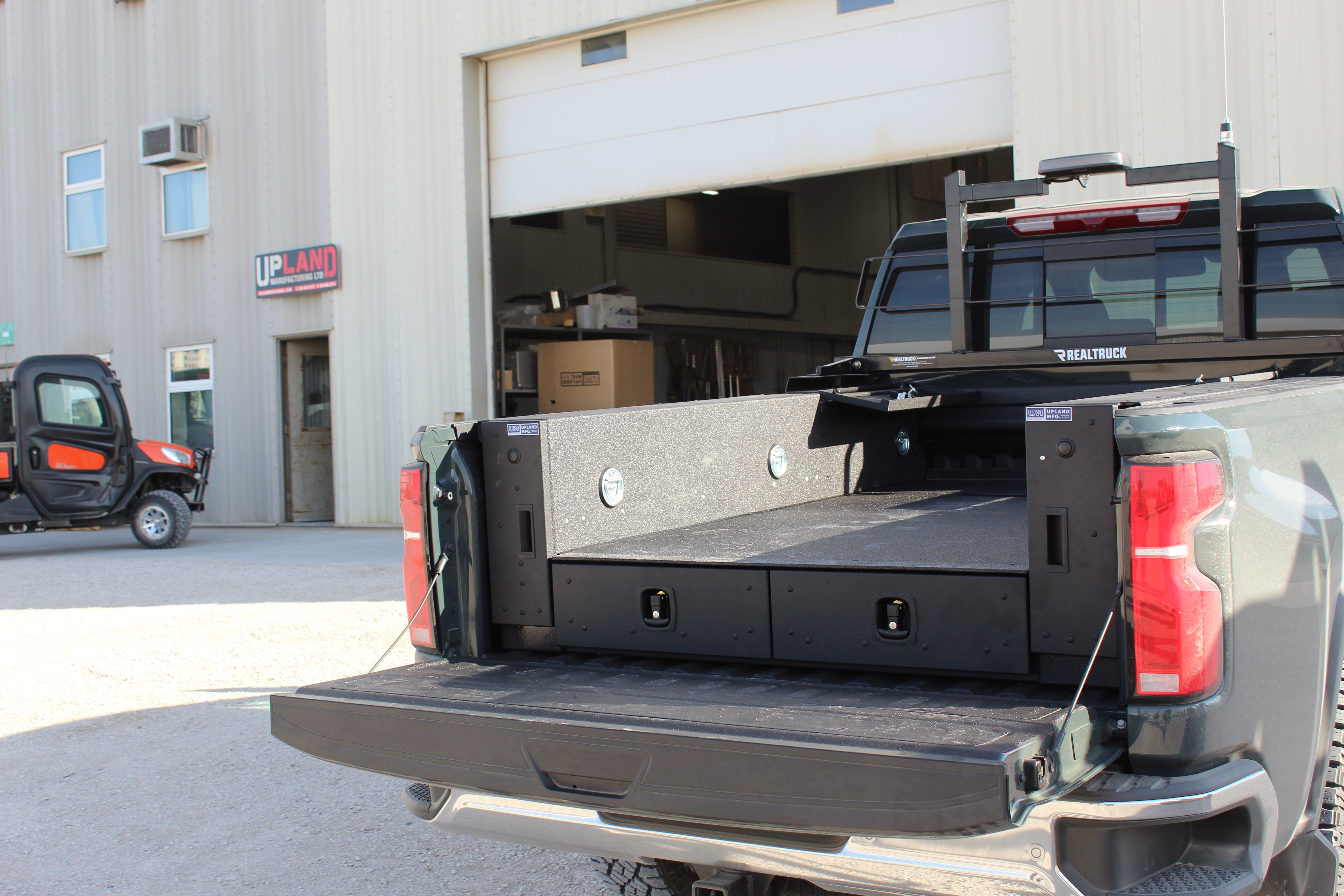 Complete Truck Bed Toolbox