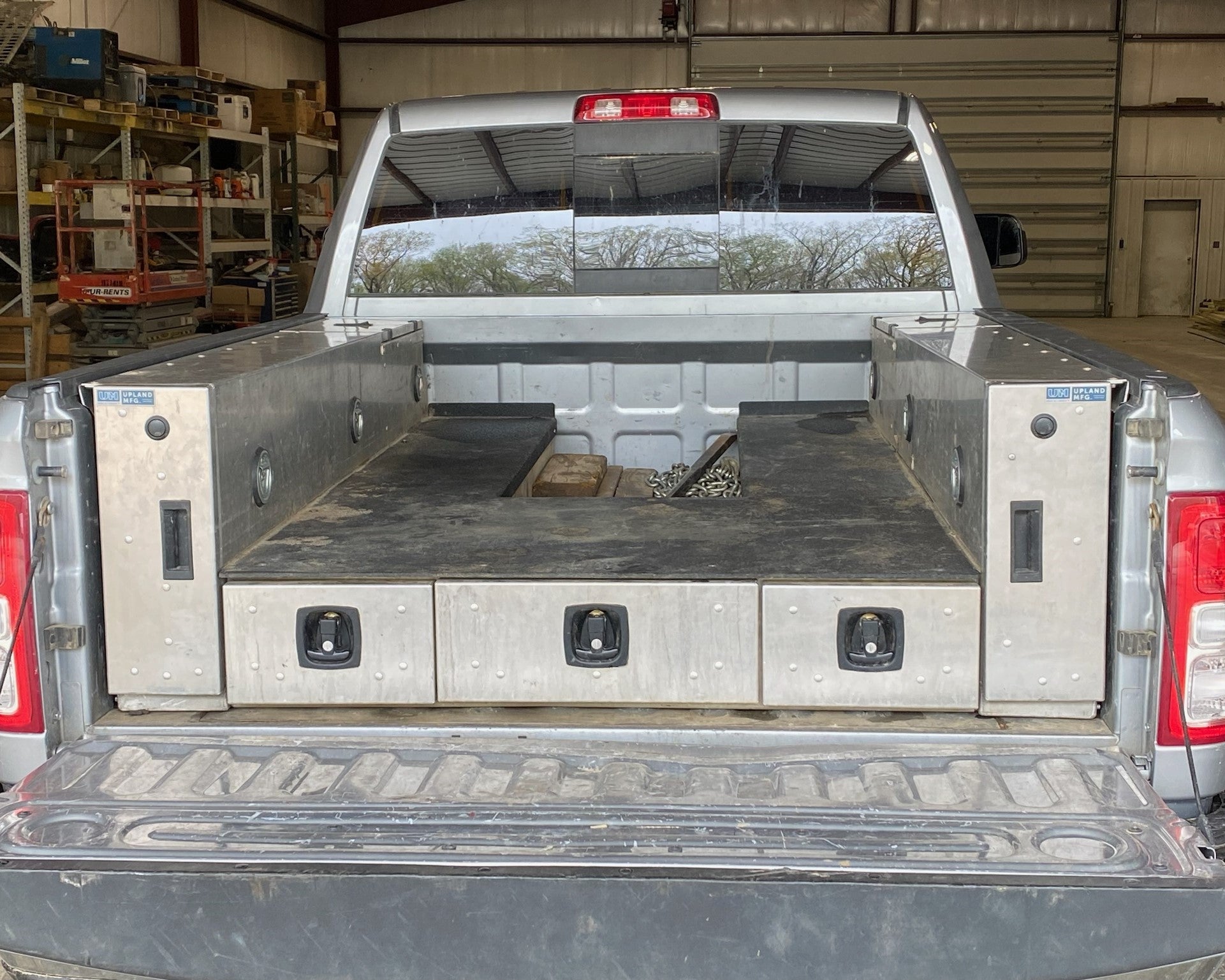 Complete Truck Bed Toolbox